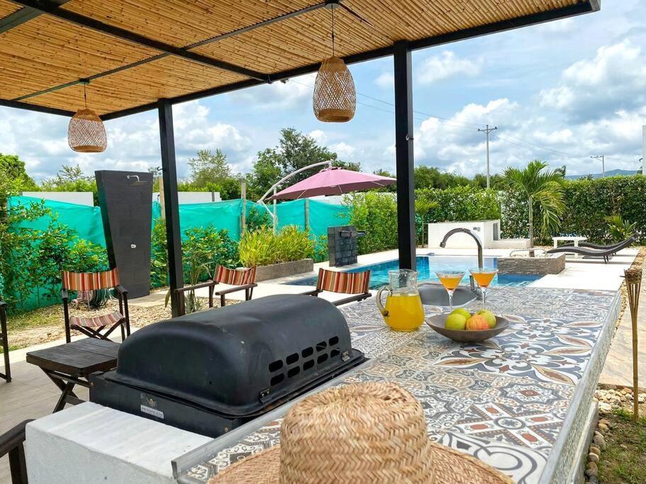 Casa Palma Roja Boutique , Piscina Privada Vila Carmen de Apicalá Exterior foto